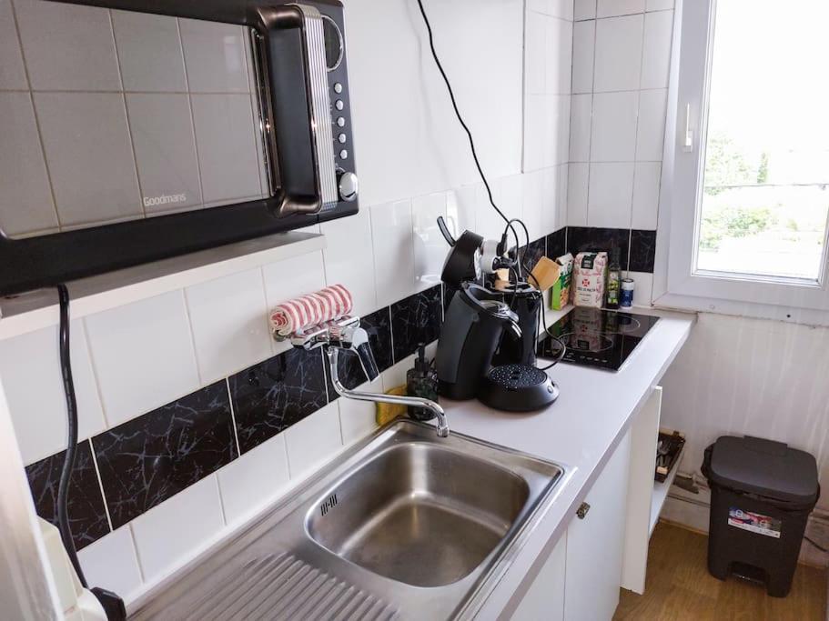 Le Sympathique - Petit Dejeuner, Netflix, Jacuzzi Rouen Eksteriør bilde